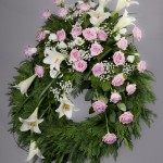 3. Rosa rosor, Vita liljor, Vita prärieklockor, Brudslöja, Texasgräs