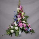 7. Cerise gladiolus, Vita liljor, Vita nejlikor, Rosa rosor, Kineskisk riddarsporre